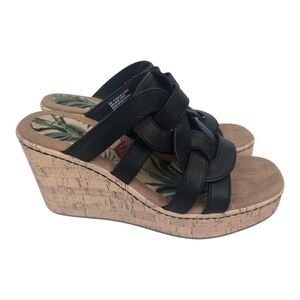 Born BOC Black Wedge Sandals